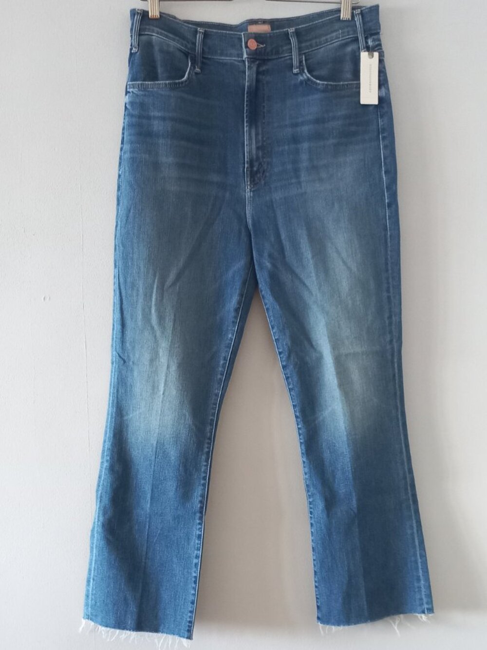 MOTHER bnwt hustler ankle fray flared jeans
